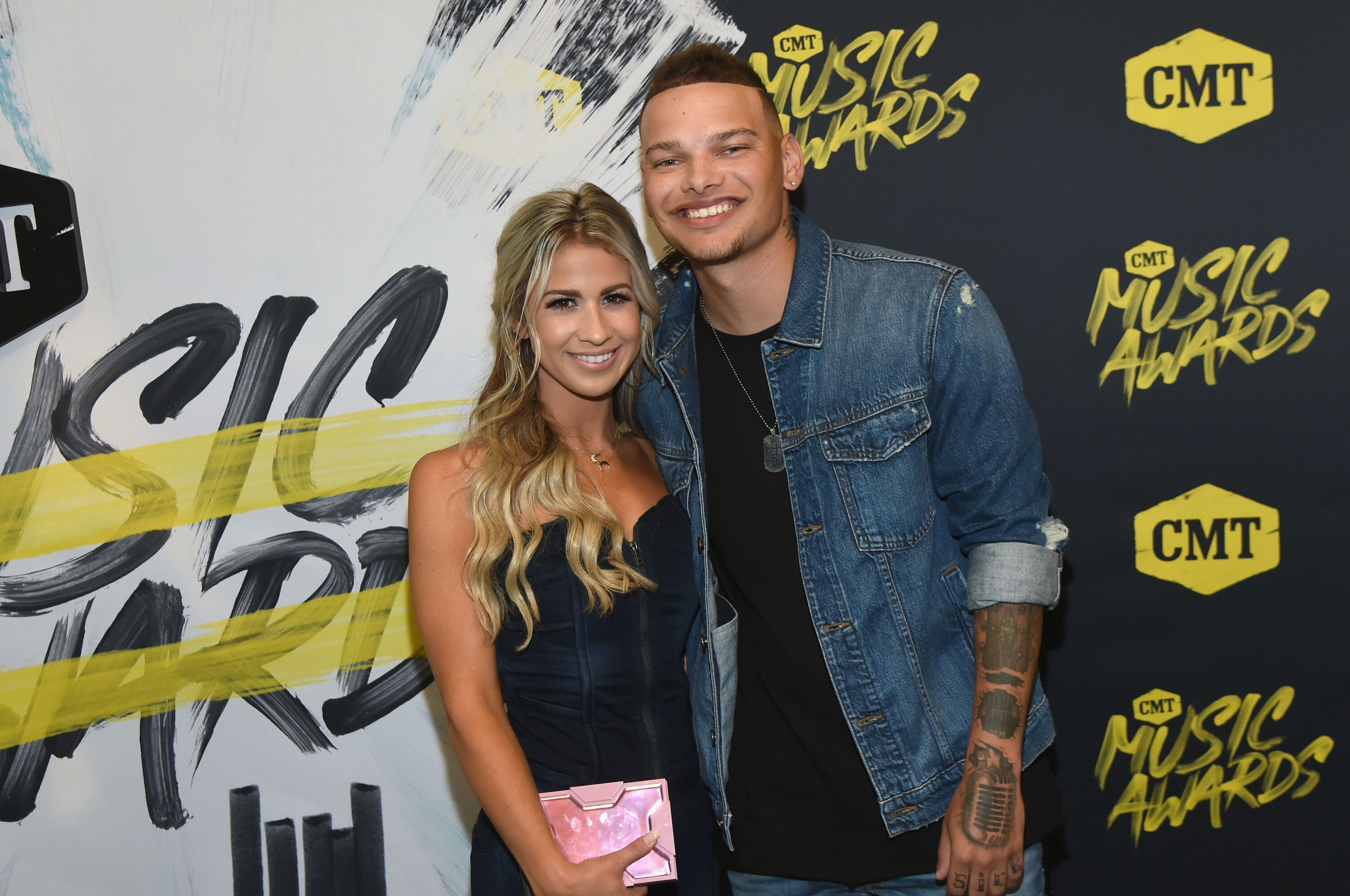 Kane Brown s Wife Releasing Own Swimsuit Line K92.3